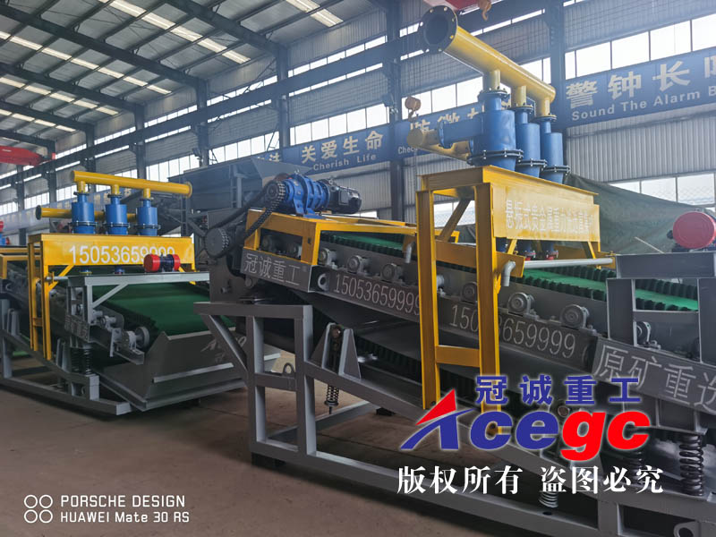 沙金設(shè)備應(yīng)該怎樣選擇？原礦環(huán)境跟礦物決定你型號(hào)的選擇